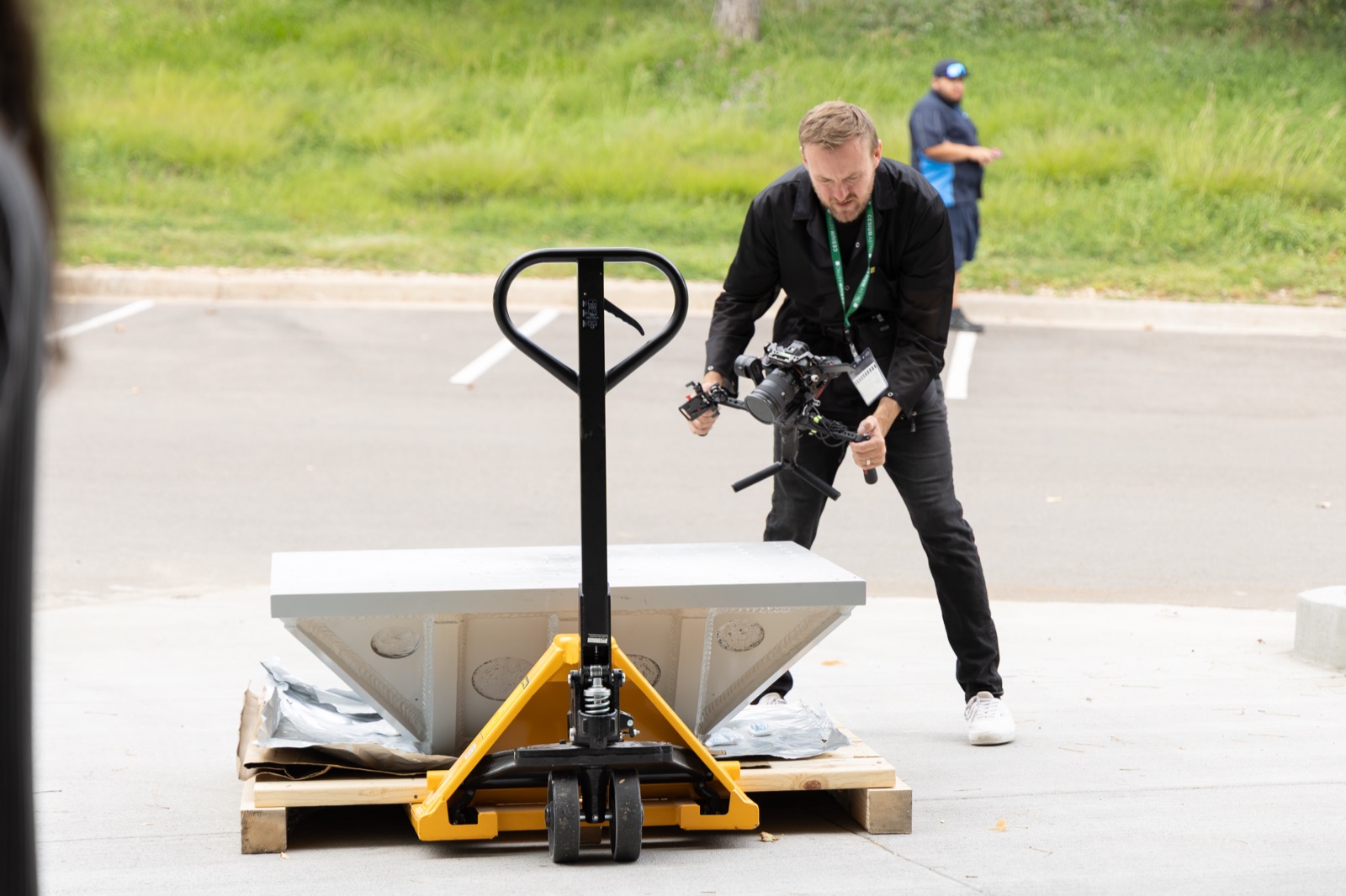 CesiumAstro — on set